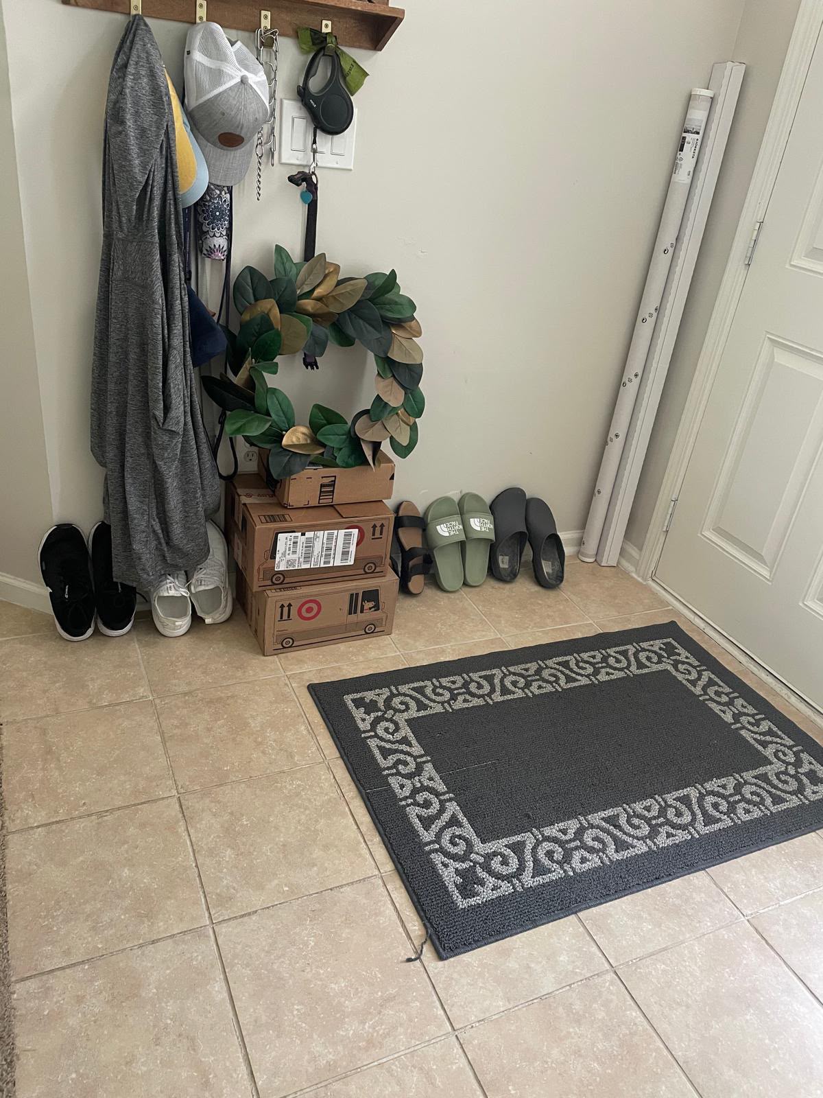 Entryway Tidying completed by FAB HOME CARE in Massachusetts